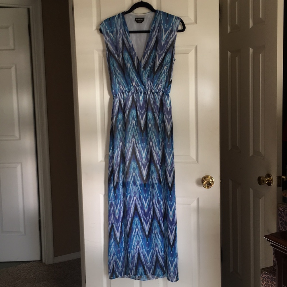 Bebe maxi dress